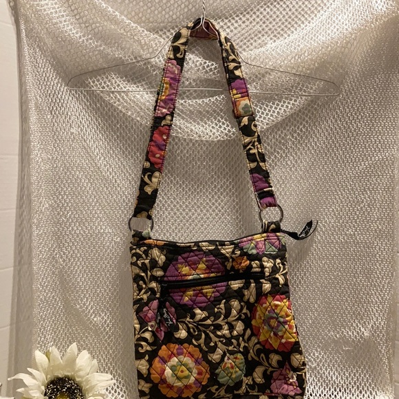 Vera Bradley quilted crossbody purse - Picture 9 of 9